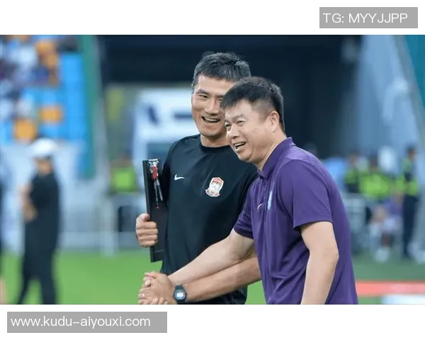 打败3大土帅 54岁河南洋帅获中超最佳教练 率队保级+足协杯获亚军